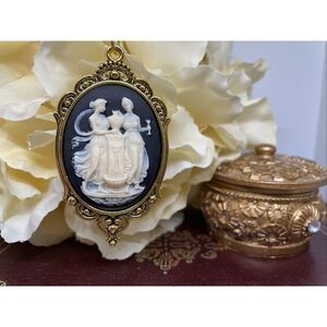 Valentine’s Grecian Ladies Garden Cameo Gold Statement Pendant Necklace Wedding